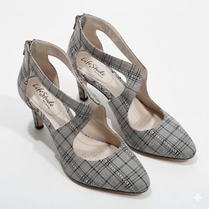 ✨️ NEW Life Stride Soft Support GIOVANNA 2 Women's Gray Plaid Heels Size 9.5 ✨️